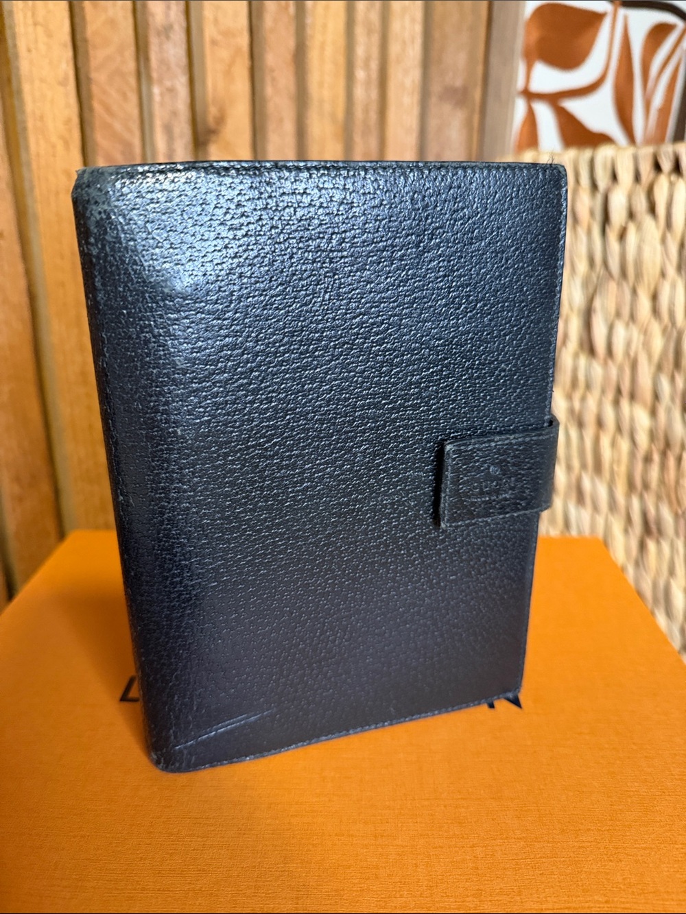 Gucci Black Leather Snap Wallet Organizer